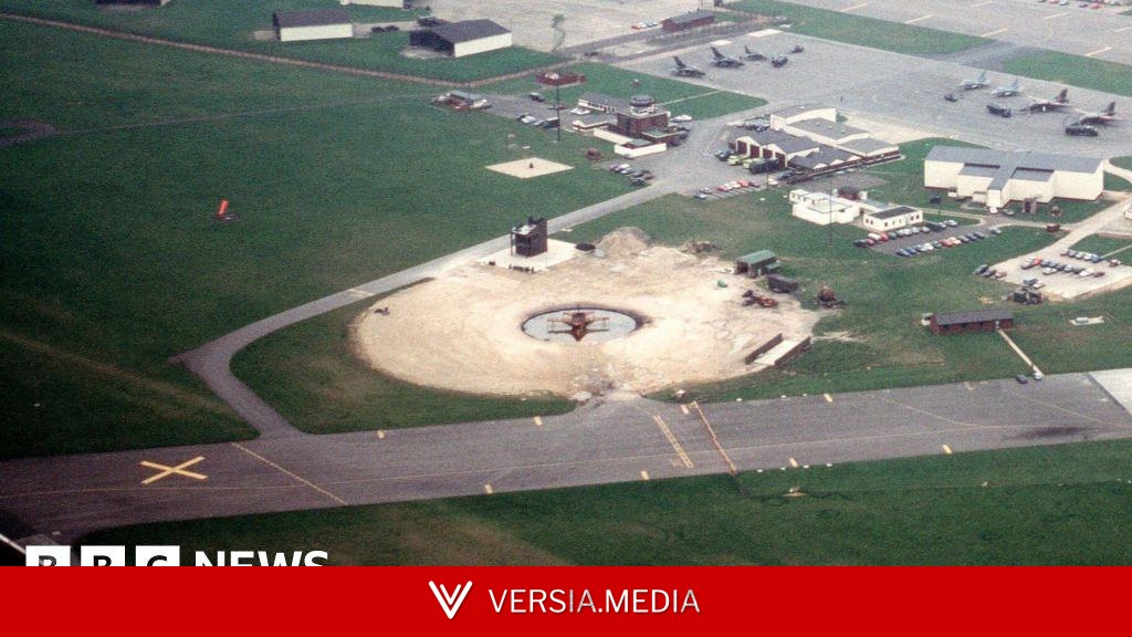 MoD papers show chemicals washed down drain at base