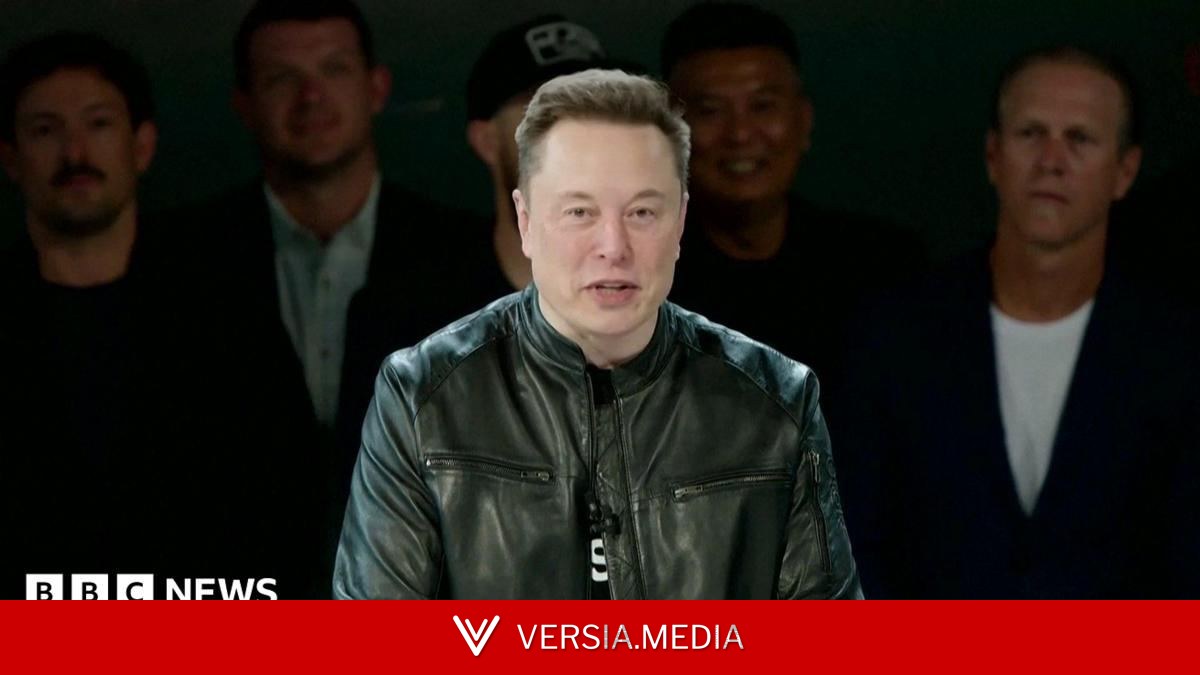 Elon Musk becomes world's first trillionaire as SpaceX soars in stock market debut