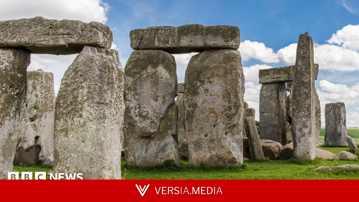 Simpler, older version of Stonehenge found three miles from famous site